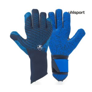 Uhlsport model